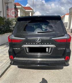 Lexus LX